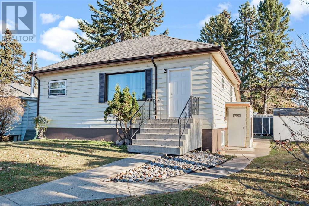 4209 43 Avenue, Red Deer, Alberta