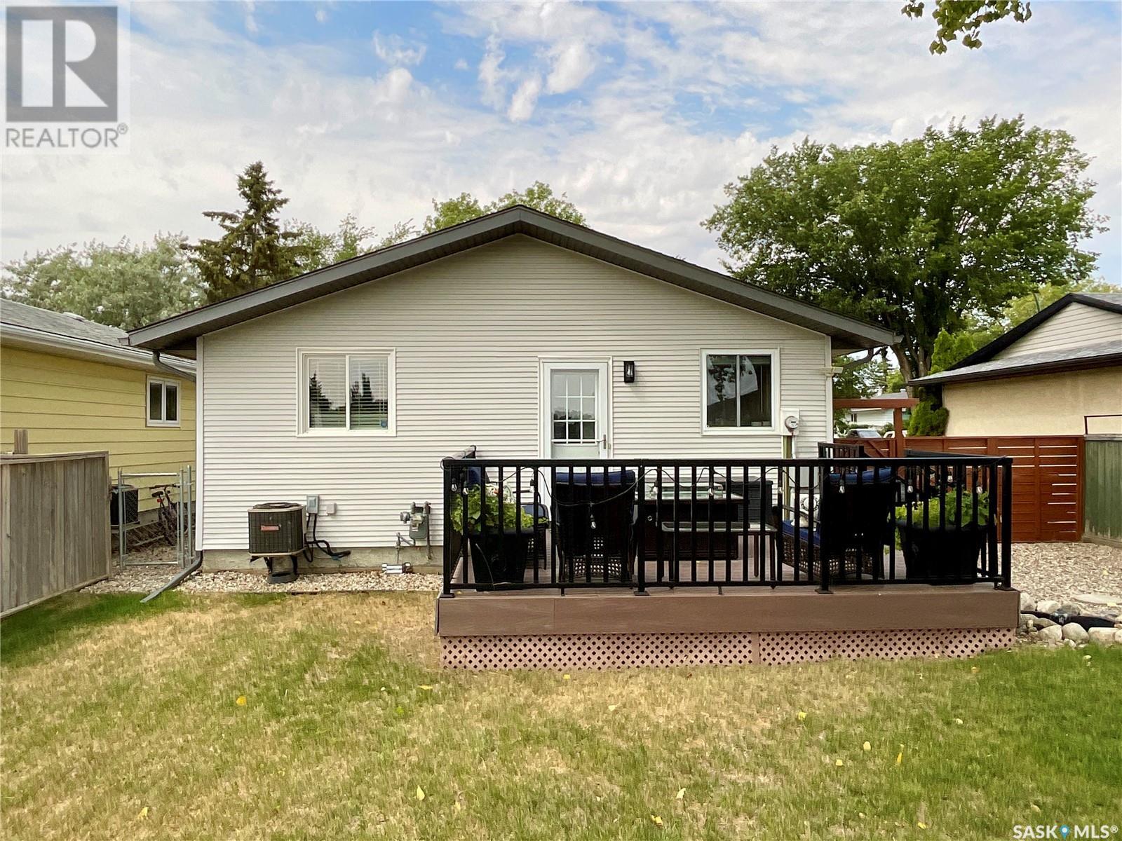 1027 Dorothy Street, Regina, Saskatchewan  S4X 1E8 - Photo 39 - SK004133