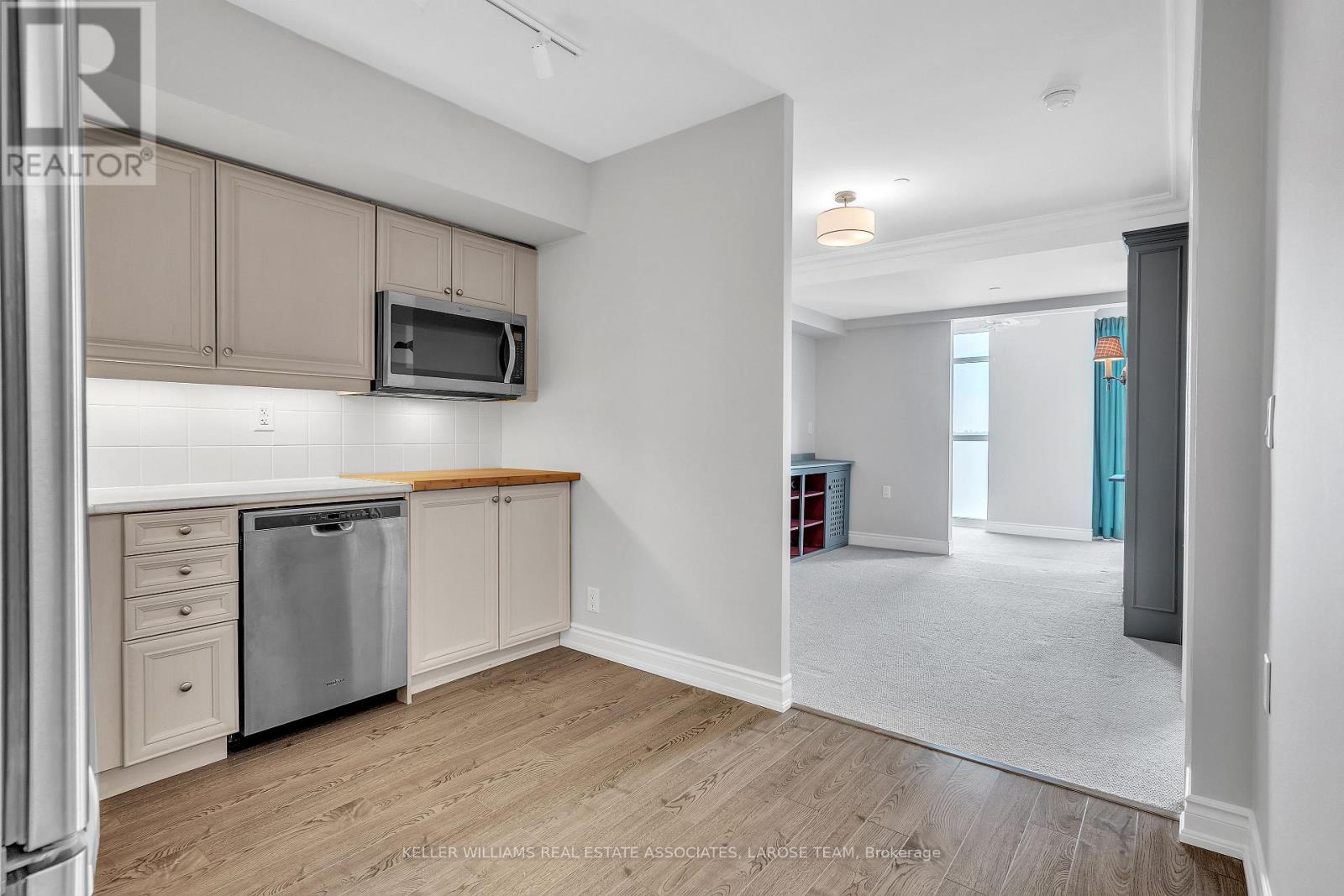 1707 - 3 Marine Parade Drive, Toronto (Mimico), Ontario  M8V 3Z5 - Photo 6 - W12112971
