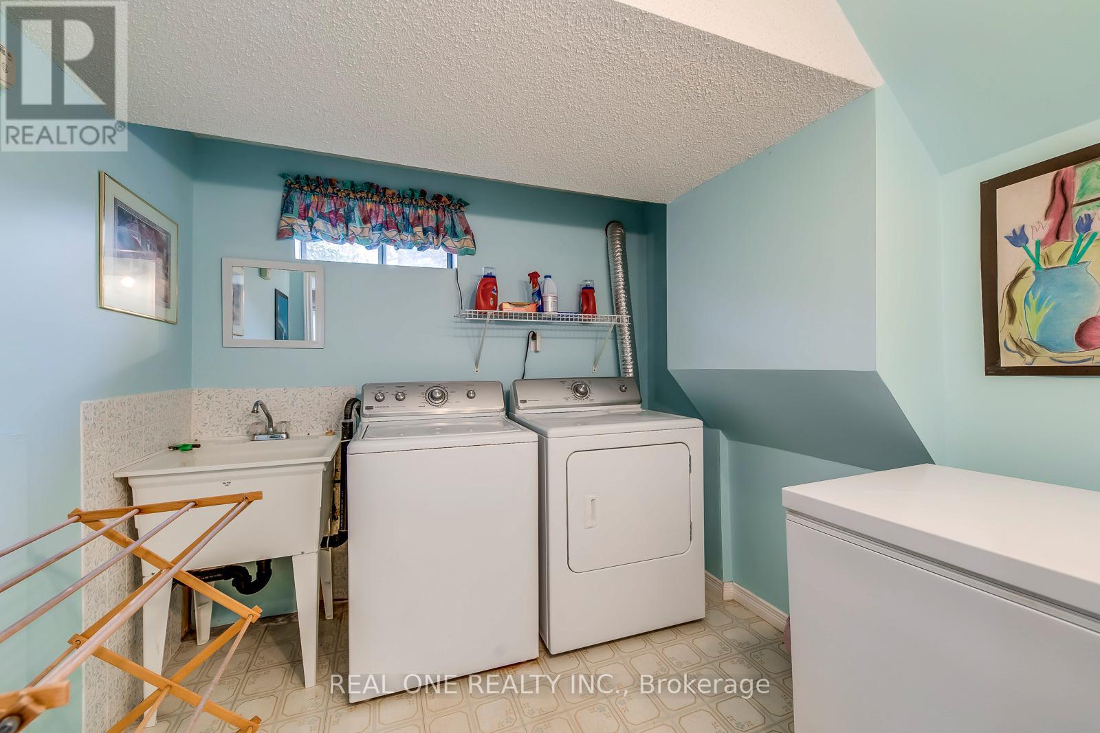 201 Arichat Road, Oakville, Ontario  L6J 5N5 - Photo 41 - W12112976