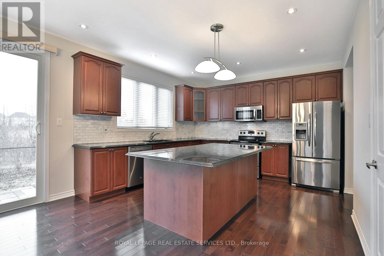 2383 Calloway Drive, Oakville (Wm Westmount), Ontario  L6M 0C1 - Photo 7 - W12112978