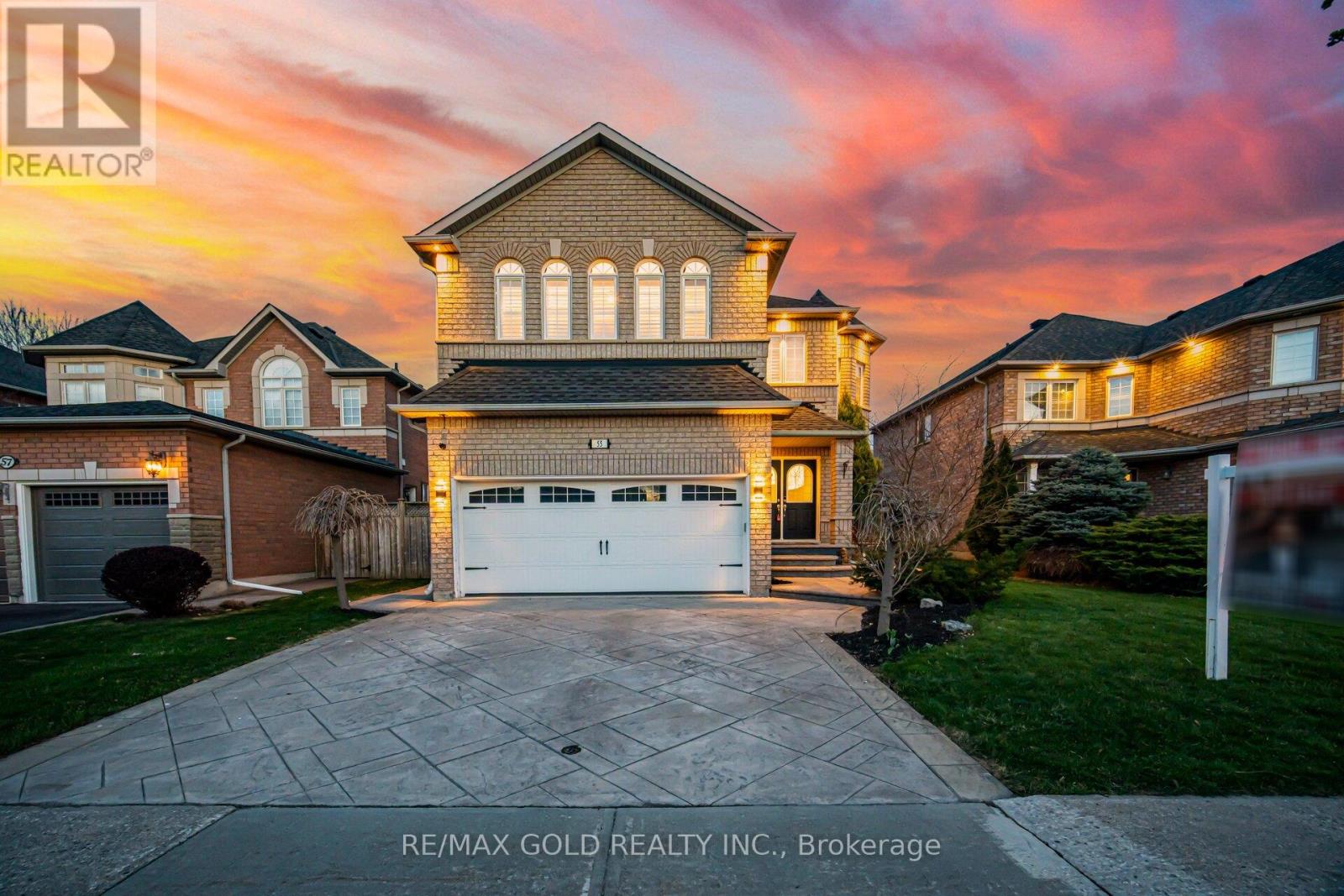 55 ROYAL VALLEY DRIVE, Caledon, Ontario