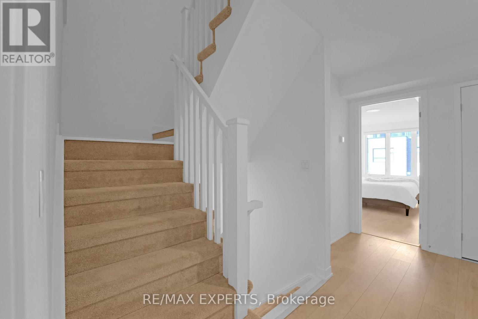 37 - 1095 Cooke Boulevard, Burlington, Ontario  L7T 0C4 - Photo 32 - W12112989