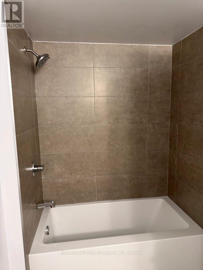 432 - 2450 Old Bronte Road, Oakville, Ontario  L6M 5P6 - Photo 17 - W12113000