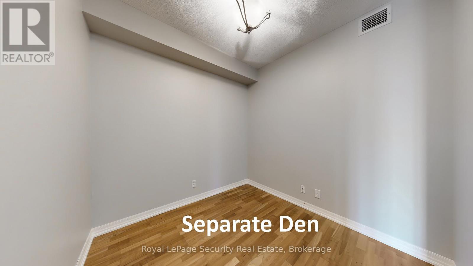 #204 - 38 Fontenay Court, Toronto (Edenbridge-Humber Valley), Ontario  M9A 4M8 - Photo 16 - W12113002