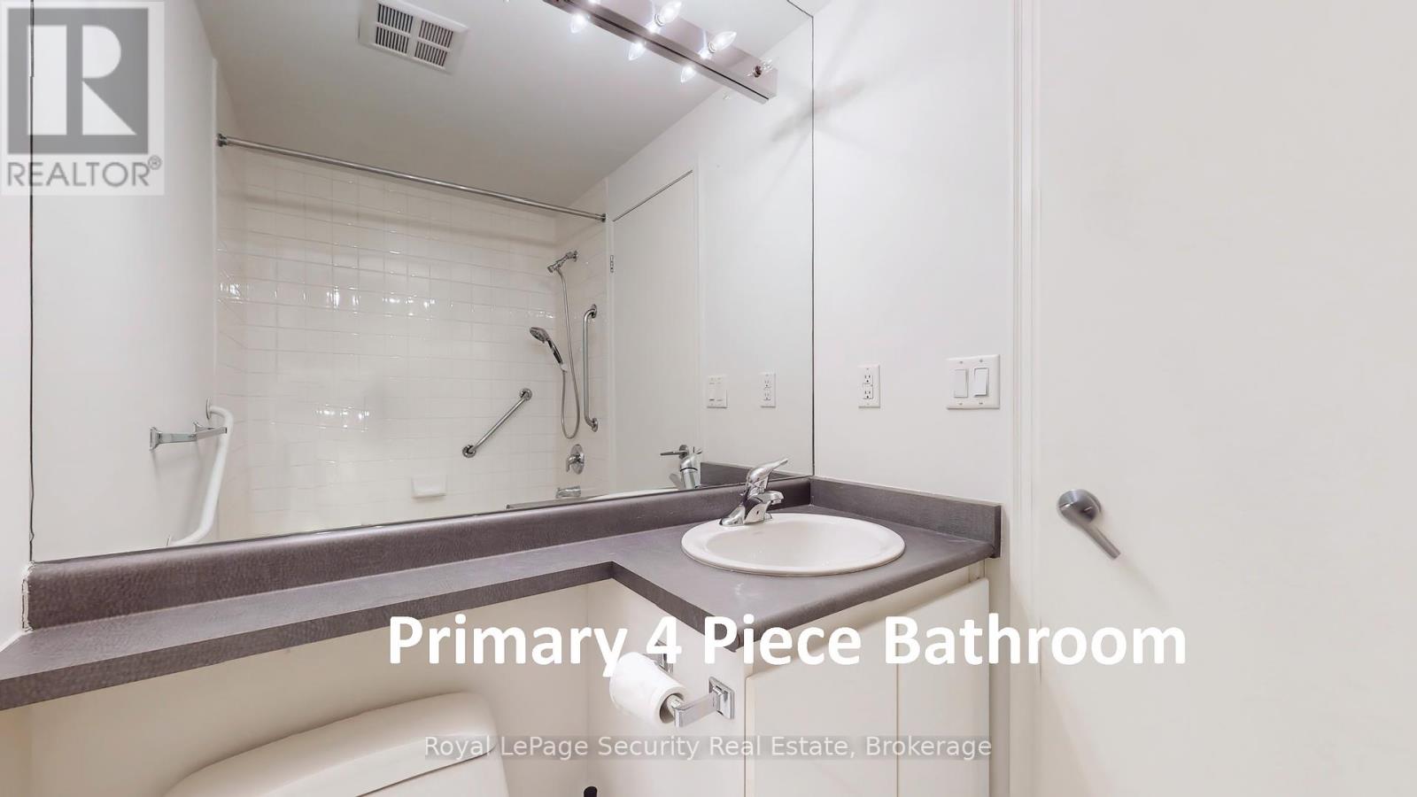 #204 - 38 Fontenay Court, Toronto (Edenbridge-Humber Valley), Ontario  M9A 4M8 - Photo 21 - W12113002