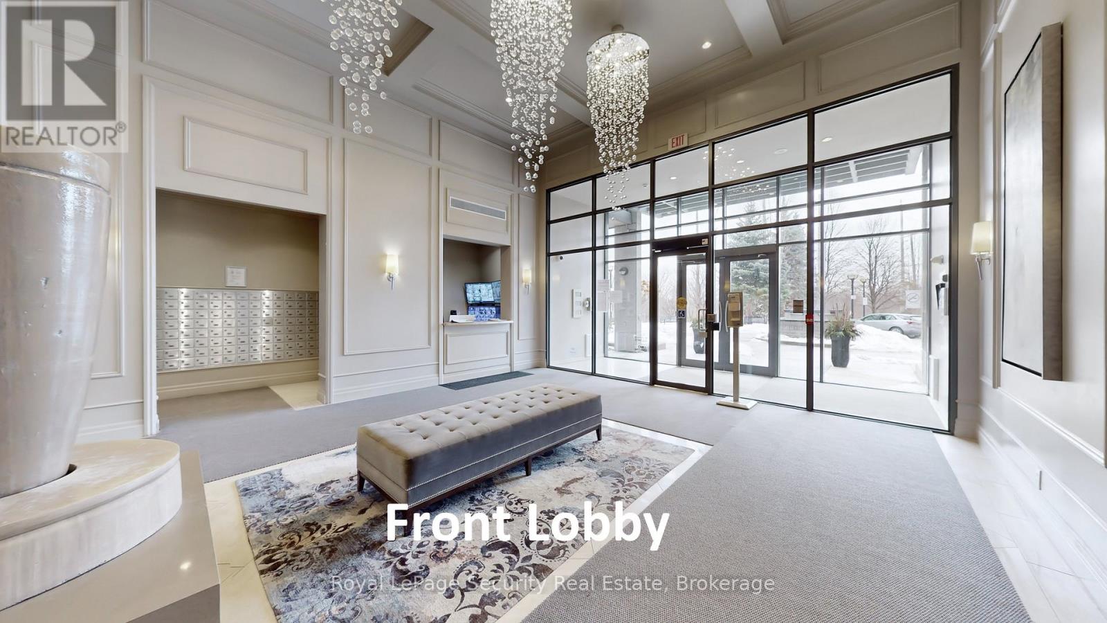 #204 - 38 Fontenay Court, Toronto (Edenbridge-Humber Valley), Ontario  M9A 4M8 - Photo 3 - W12113002