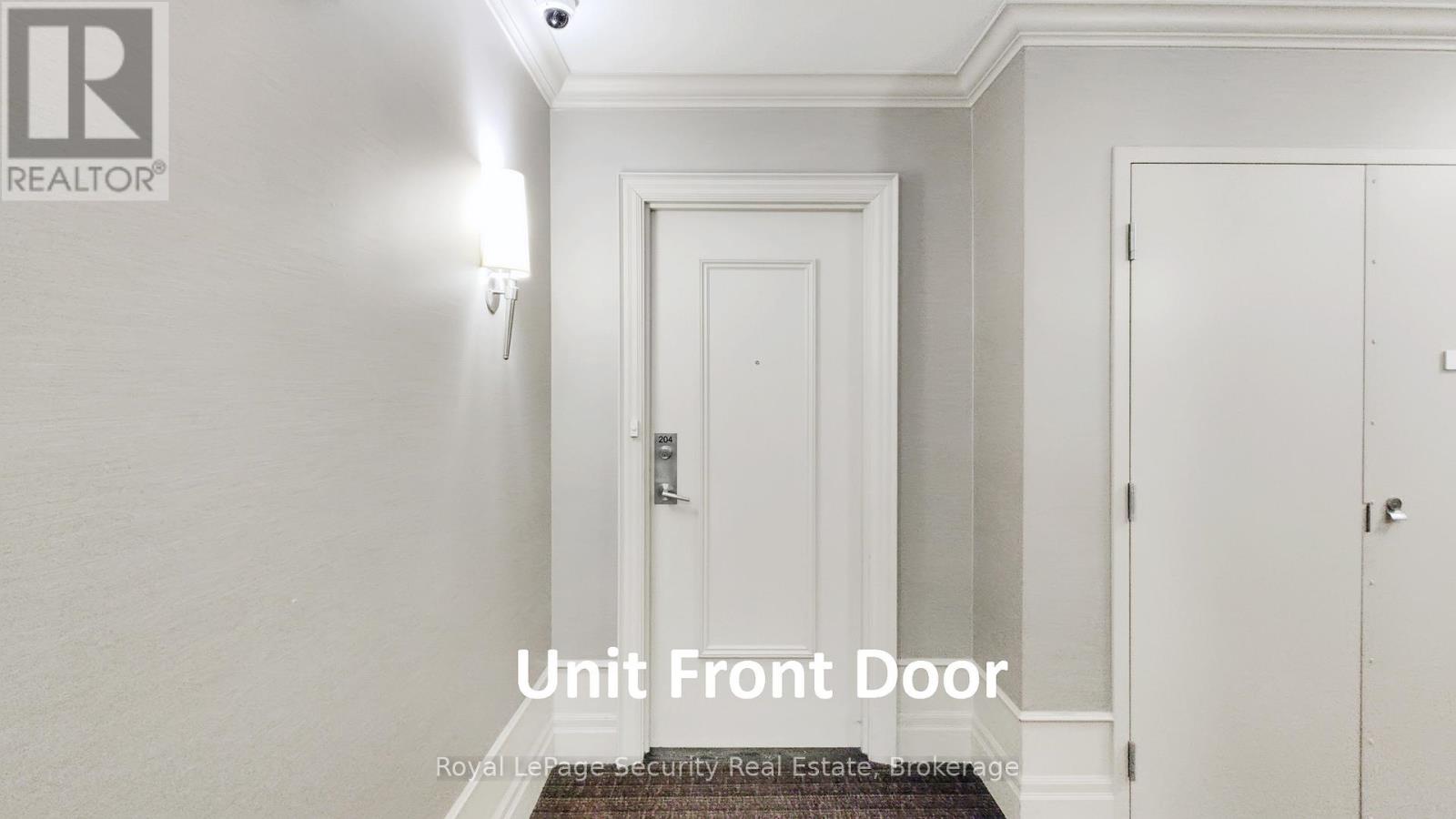 #204 - 38 Fontenay Court, Toronto (Edenbridge-Humber Valley), Ontario  M9A 4M8 - Photo 5 - W12113002