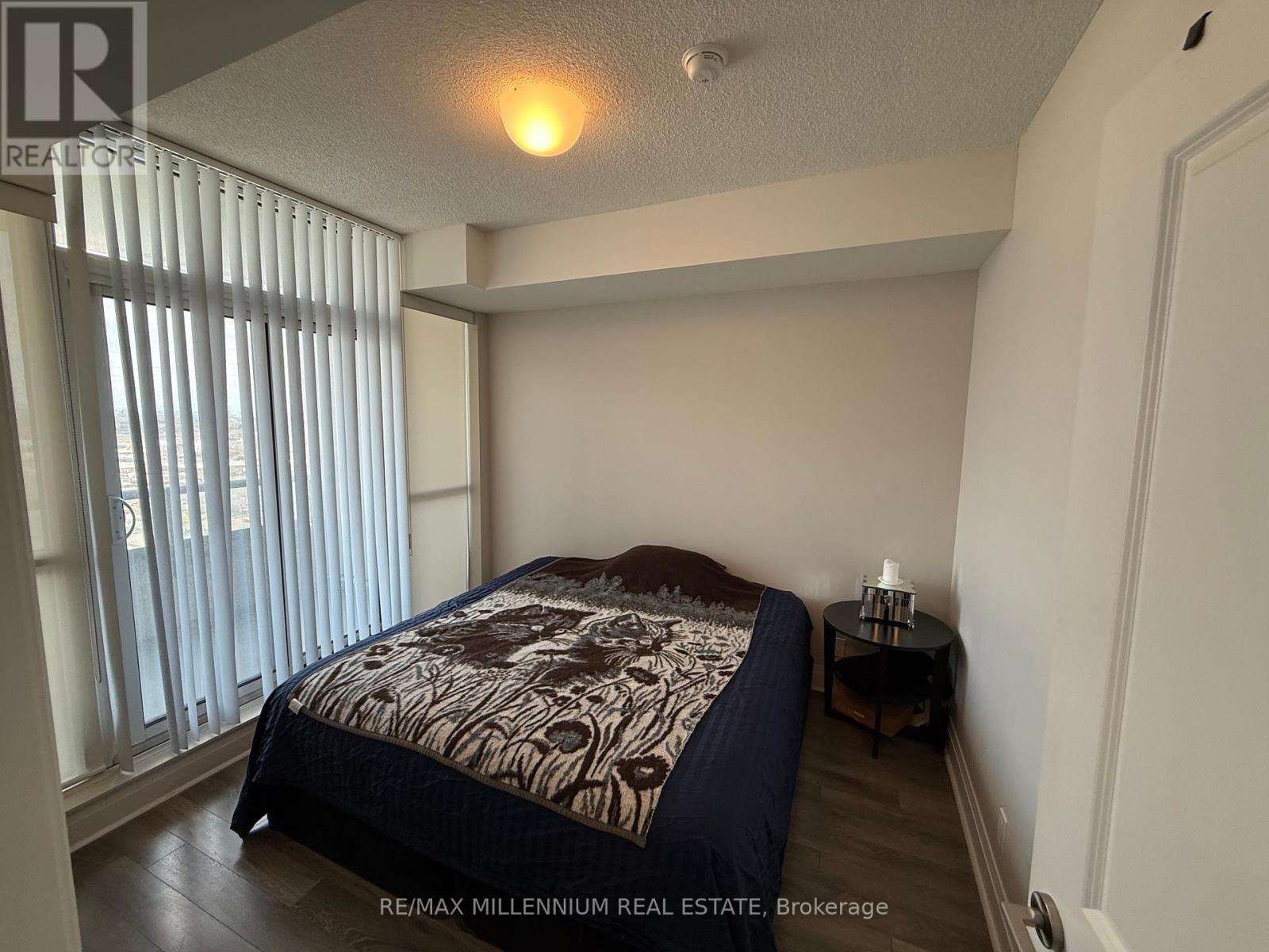 1801 - 17 Zorra Street, Toronto, Ontario  M8Z 4Z6 - Photo 7 - W12113014