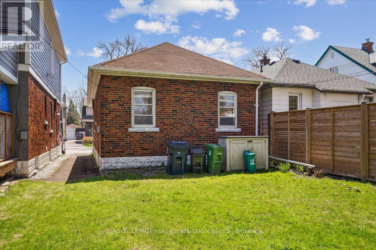 26 Elma Street, Toronto, Ontario  M8V 1X8 - Photo 24 - W12113029