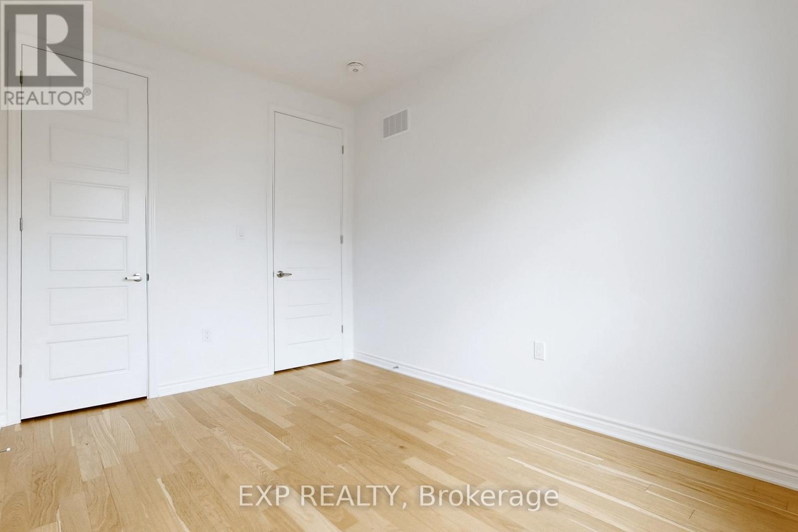 1190 Tanbark Avenue, Oakville, Ontario  L6H 3X1 - Photo 32 - W12113101