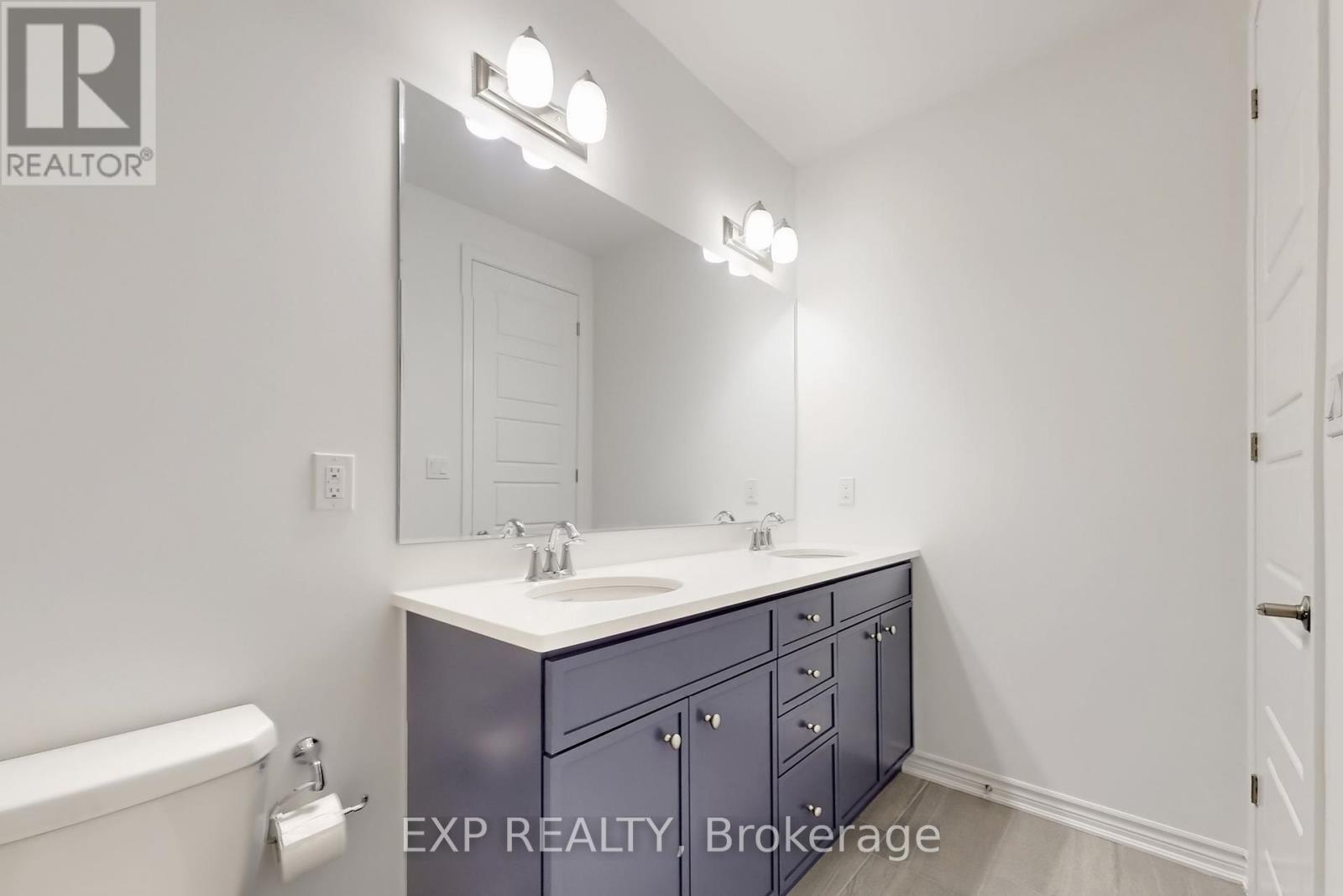 1190 Tanbark Avenue, Oakville, Ontario  L6H 3X1 - Photo 42 - W12113101