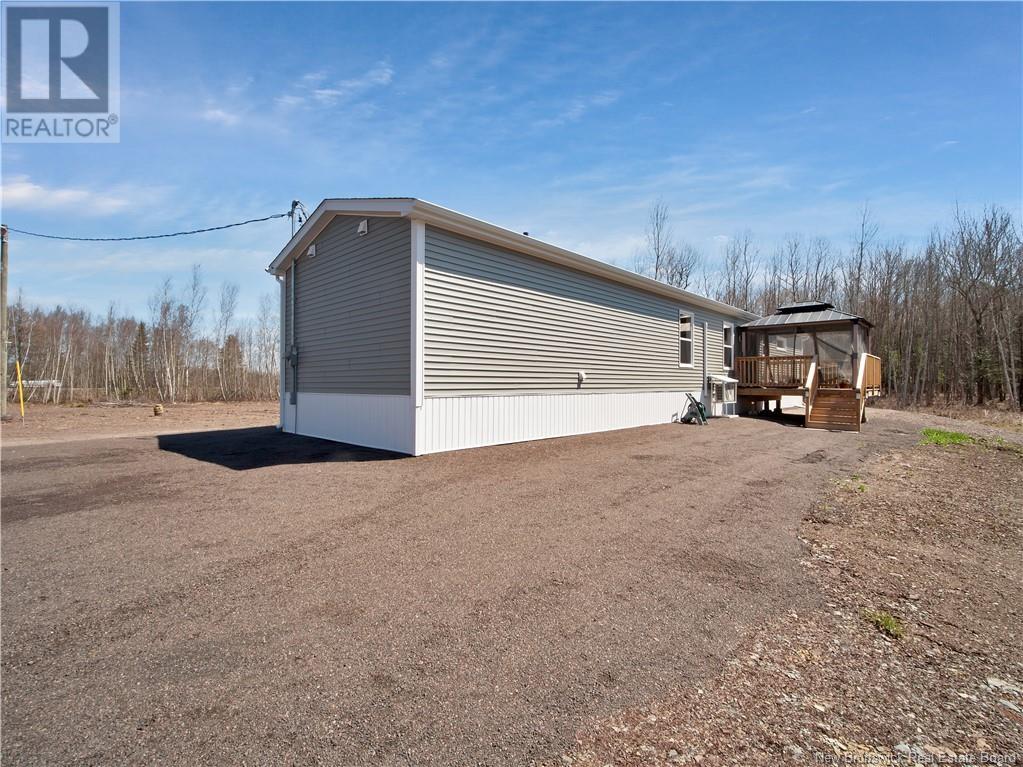 Property at 302 Scott Road image 3