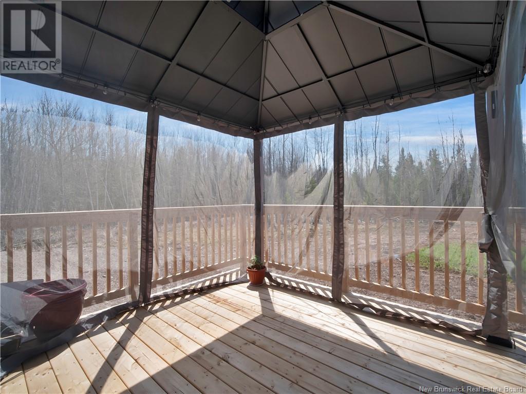 Property at 302 Scott Road image 4