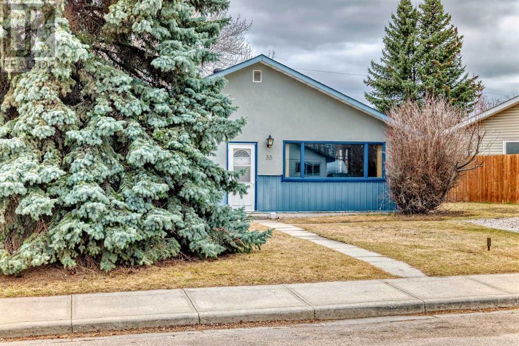 Property at 35 Lynnwood Drive SE image 3