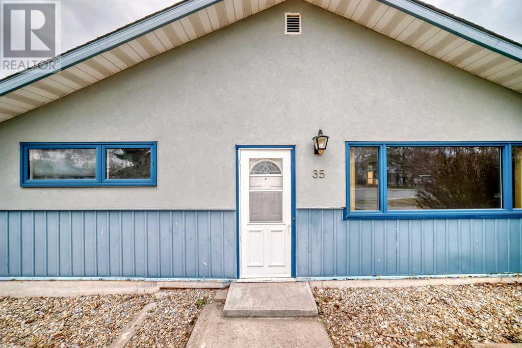 Property at 35 Lynnwood Drive SE image 4
