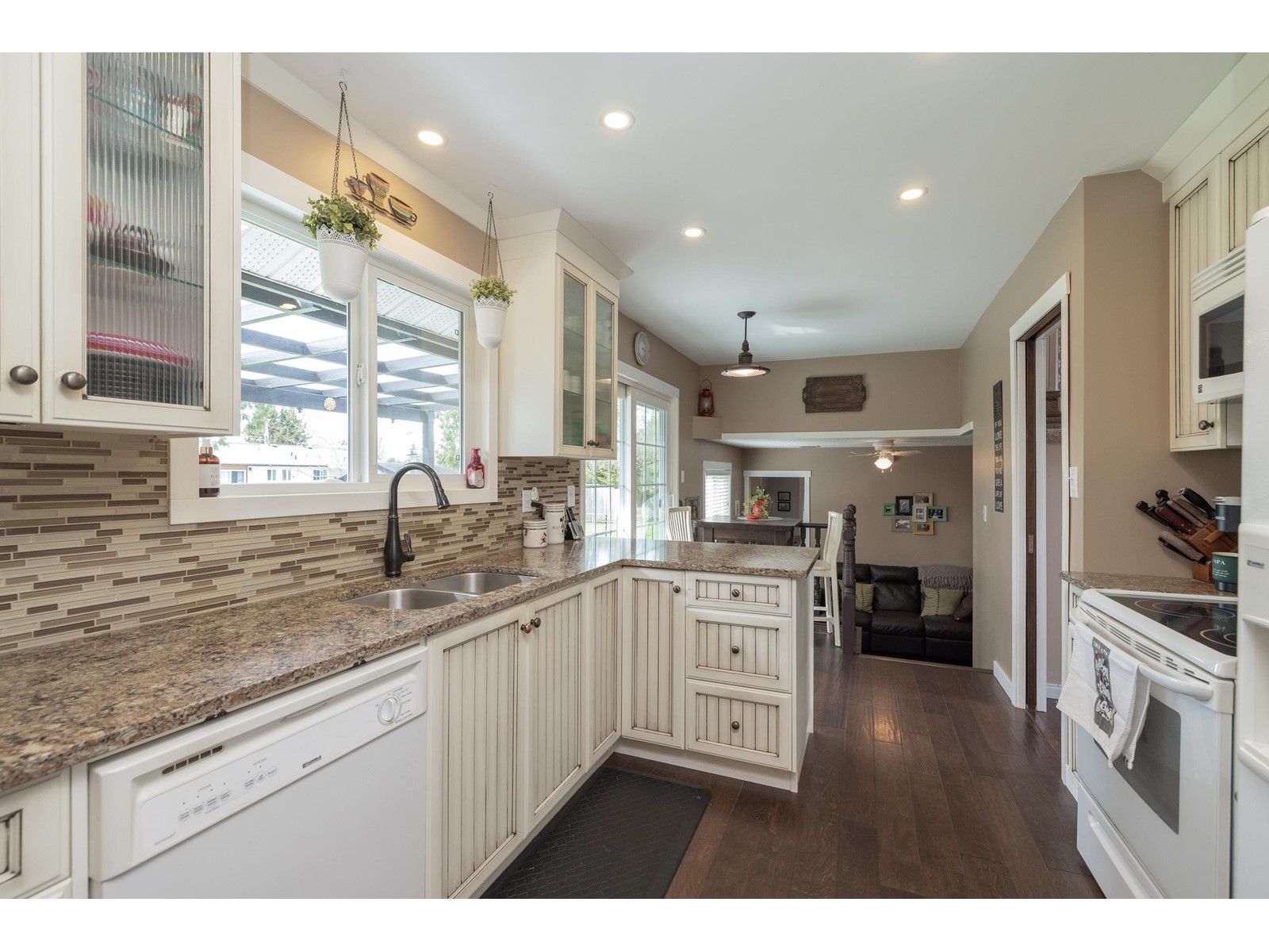 31567 Clearview Crescent, Abbotsford, British Columbia  V2T 1Z2 - Photo 15 - R2988192