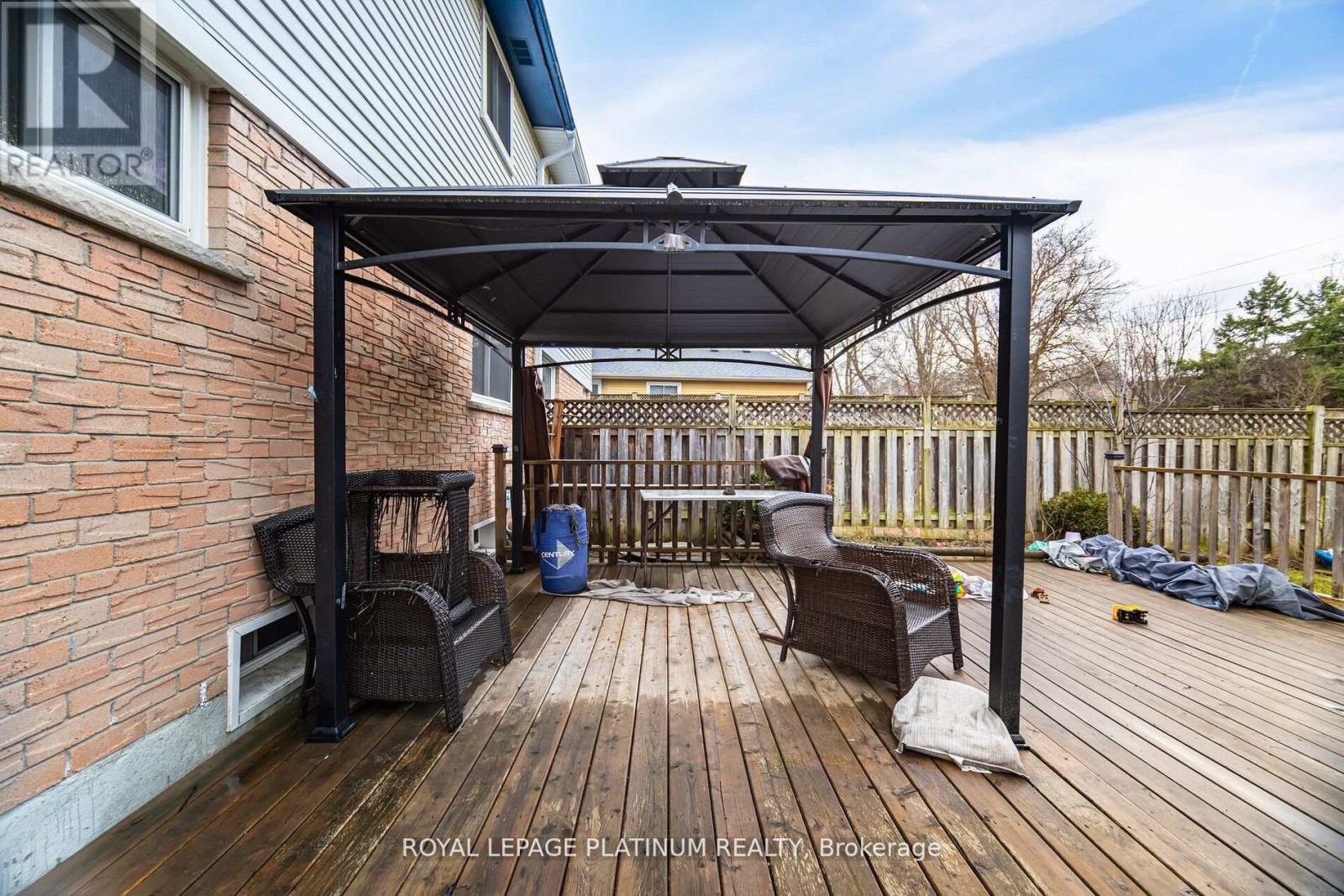 55 Woodlawn Avenue, Brantford, Ontario  N3V 1A6 - Photo 15 - X12113012