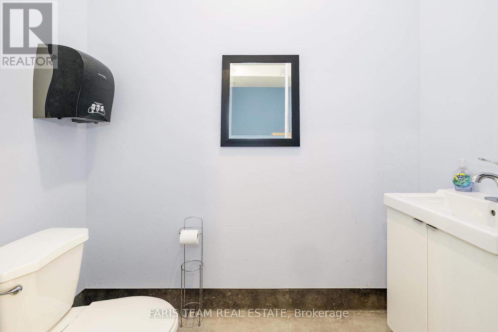 90 West Road, Huntsville (Chaffey), Ontario  P1H 1M1 - Photo 14 - X12113043