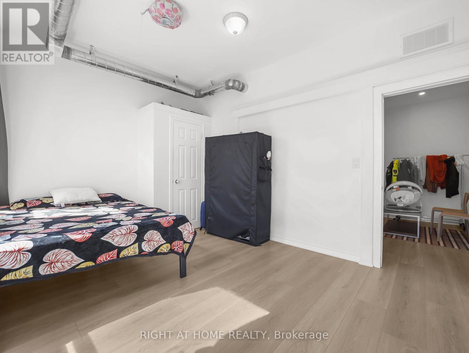 84 - 86 John Street S, Hamilton (Corktown), Ontario  L8N 2C1 - Photo 15 - X12113051