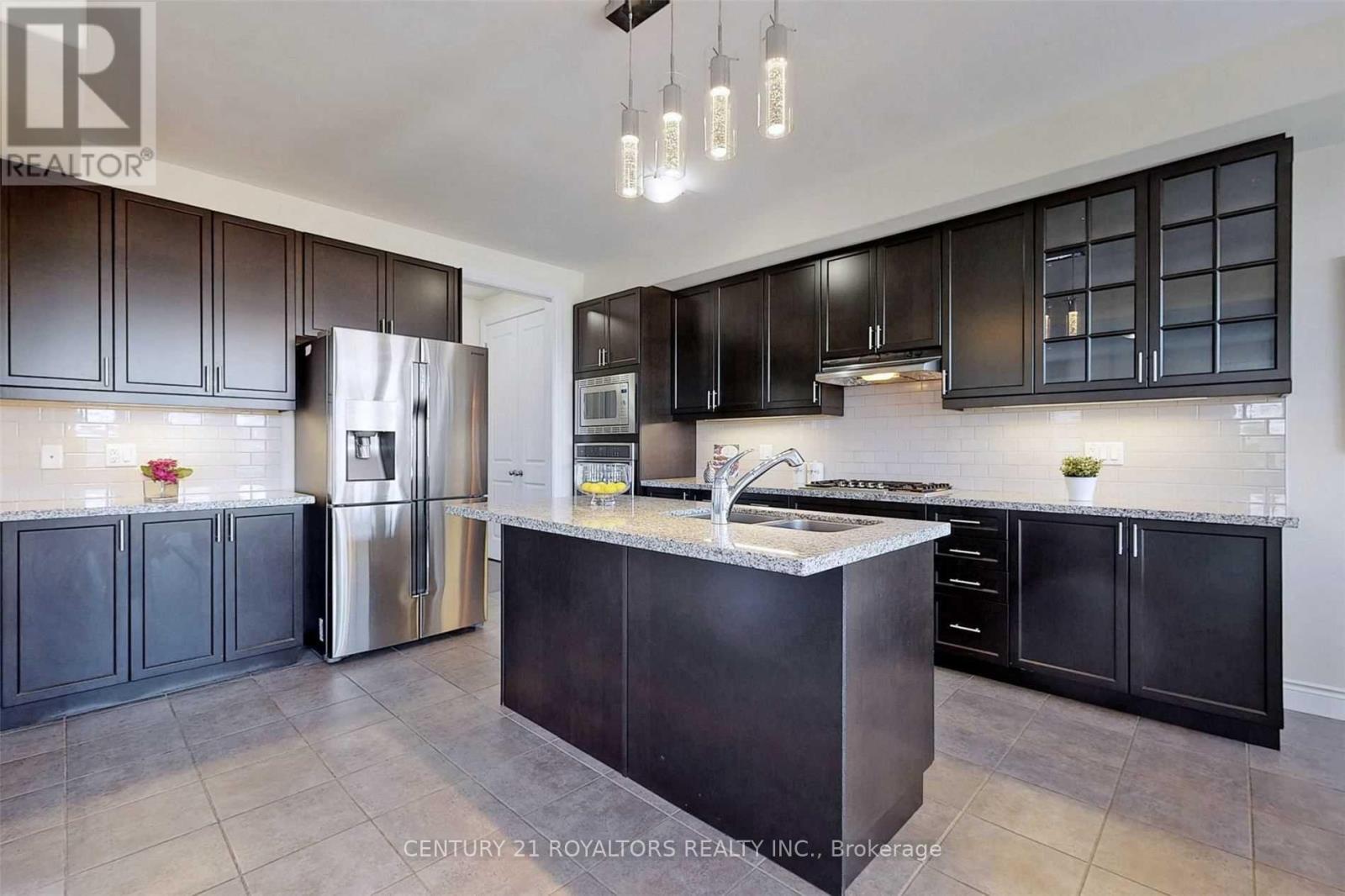1572 Cahill Drive, Peterborough West, Ontario  K9K 0G6 - Photo 10 - X12113081