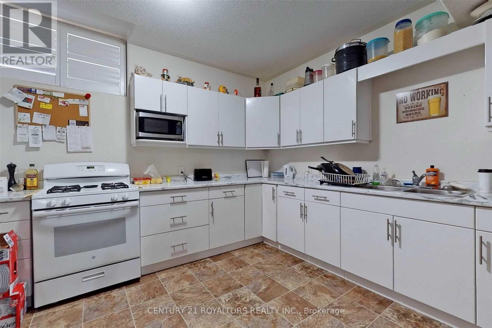 1572 Cahill Drive, Peterborough West, Ontario  K9K 0G6 - Photo 38 - X12113081