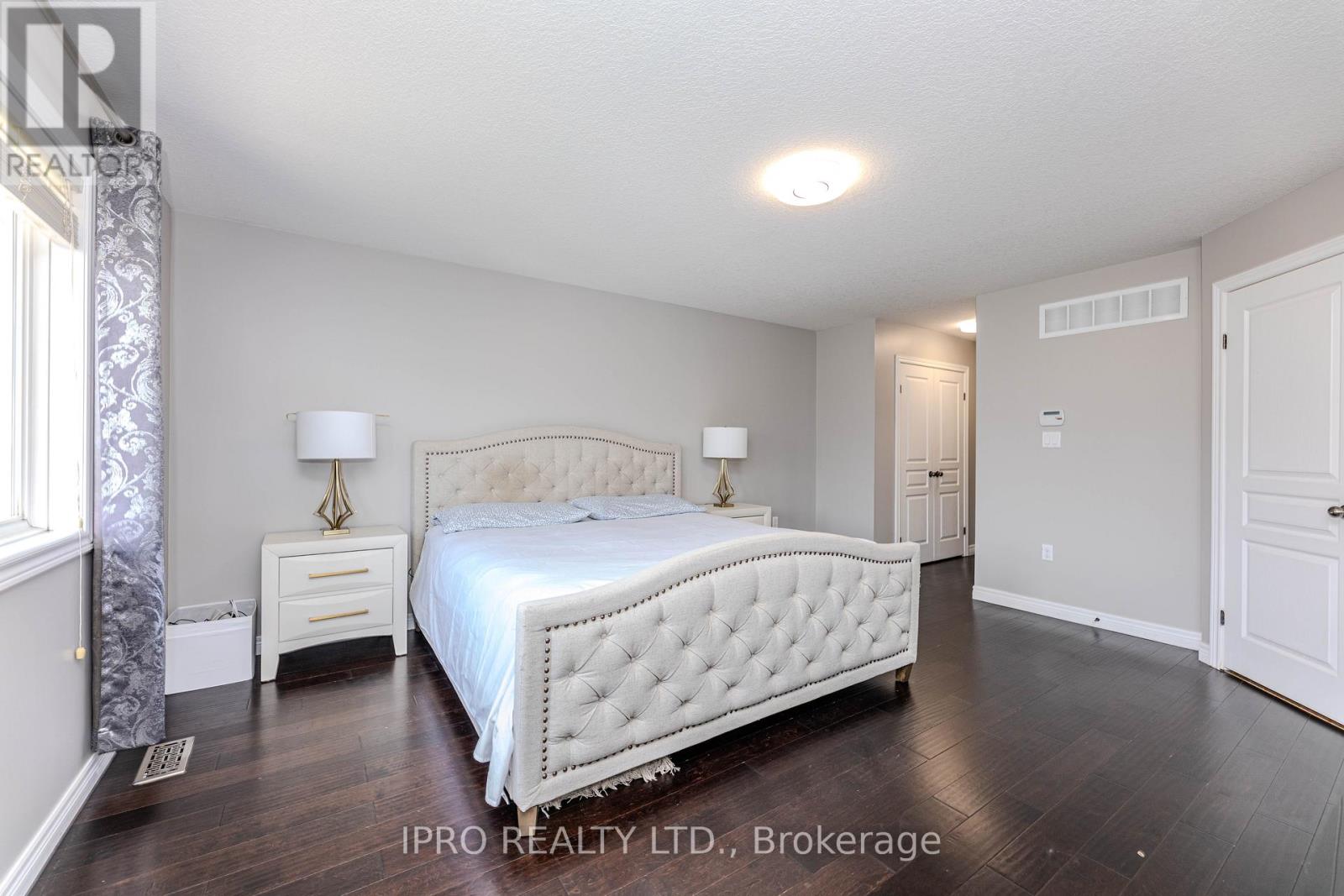 38 Assisi Street, Hamilton, Ontario  L8W 0A5 - Photo 35 - X12113092