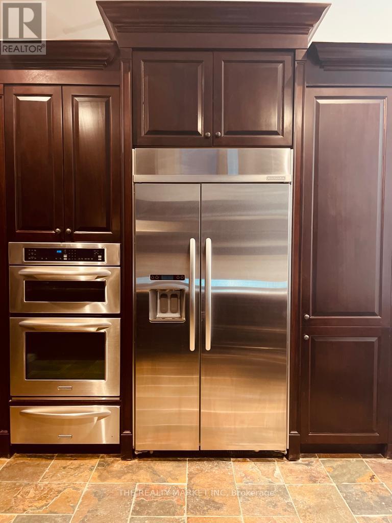 Unknown Address, ,     - Photo 4 - X12113107