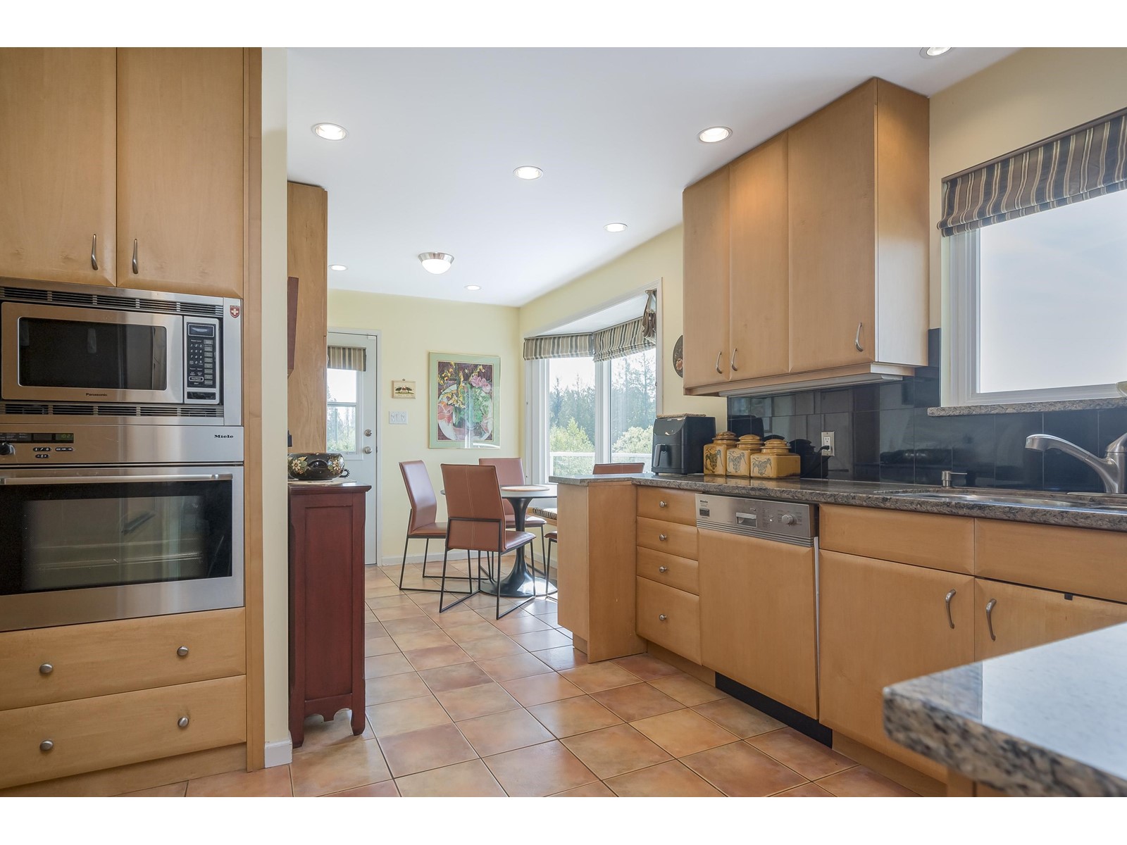 13128 Coulthard Road, Surrey, British Columbia  V3W 1B3 - Photo 13 - R2994856