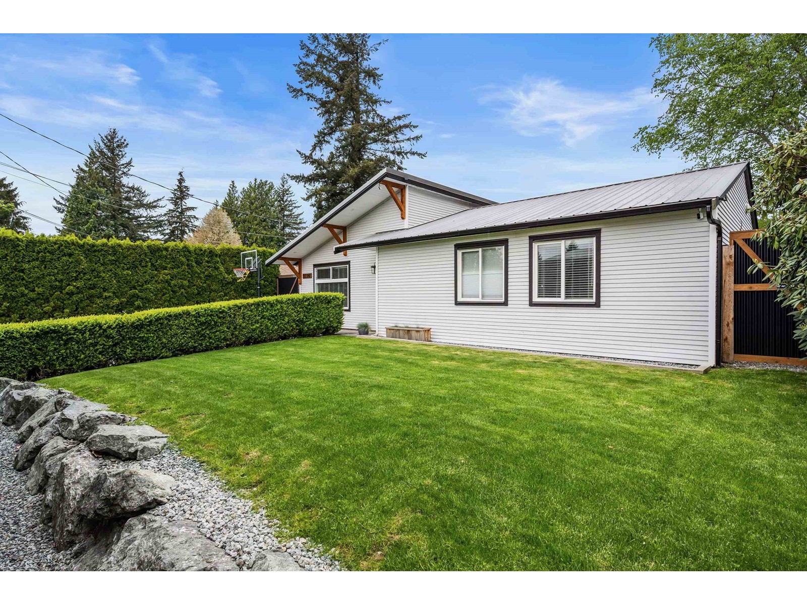 Property at 32261 SWIFT DRIVE image 3