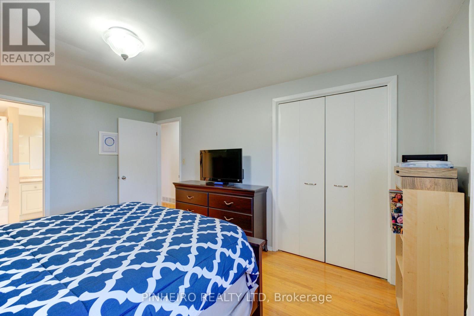 7 Mclarty Drive, St. Thomas, Ontario  N5R 5J7 - Photo 16 - X12083452