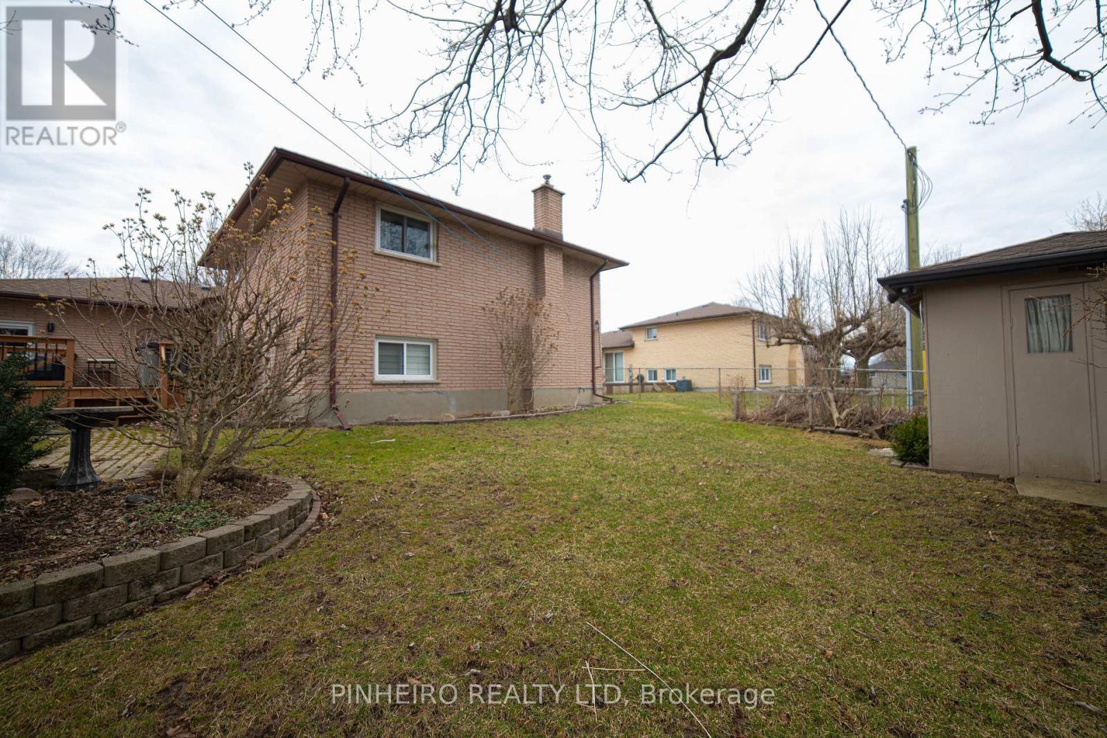 7 Mclarty Drive, St. Thomas, Ontario  N5R 5J7 - Photo 28 - X12083452