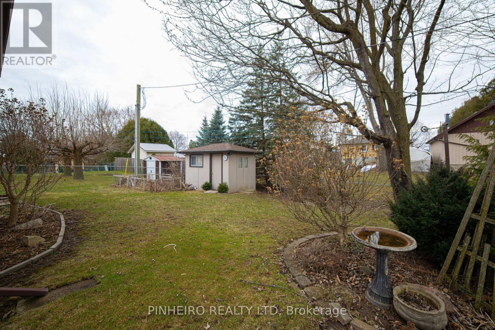 7 Mclarty Drive, St. Thomas, Ontario  N5R 5J7 - Photo 29 - X12083452