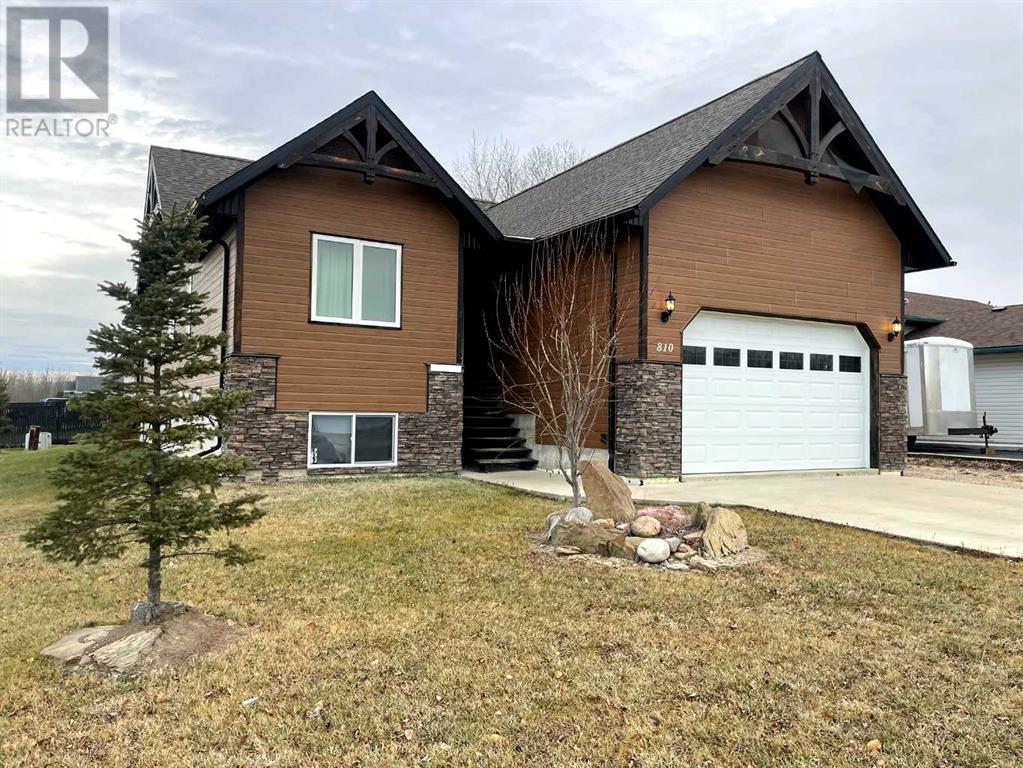810 7 Ave, Fox Creek, Alberta  T0H 1P0 - Photo 1 - A2190513