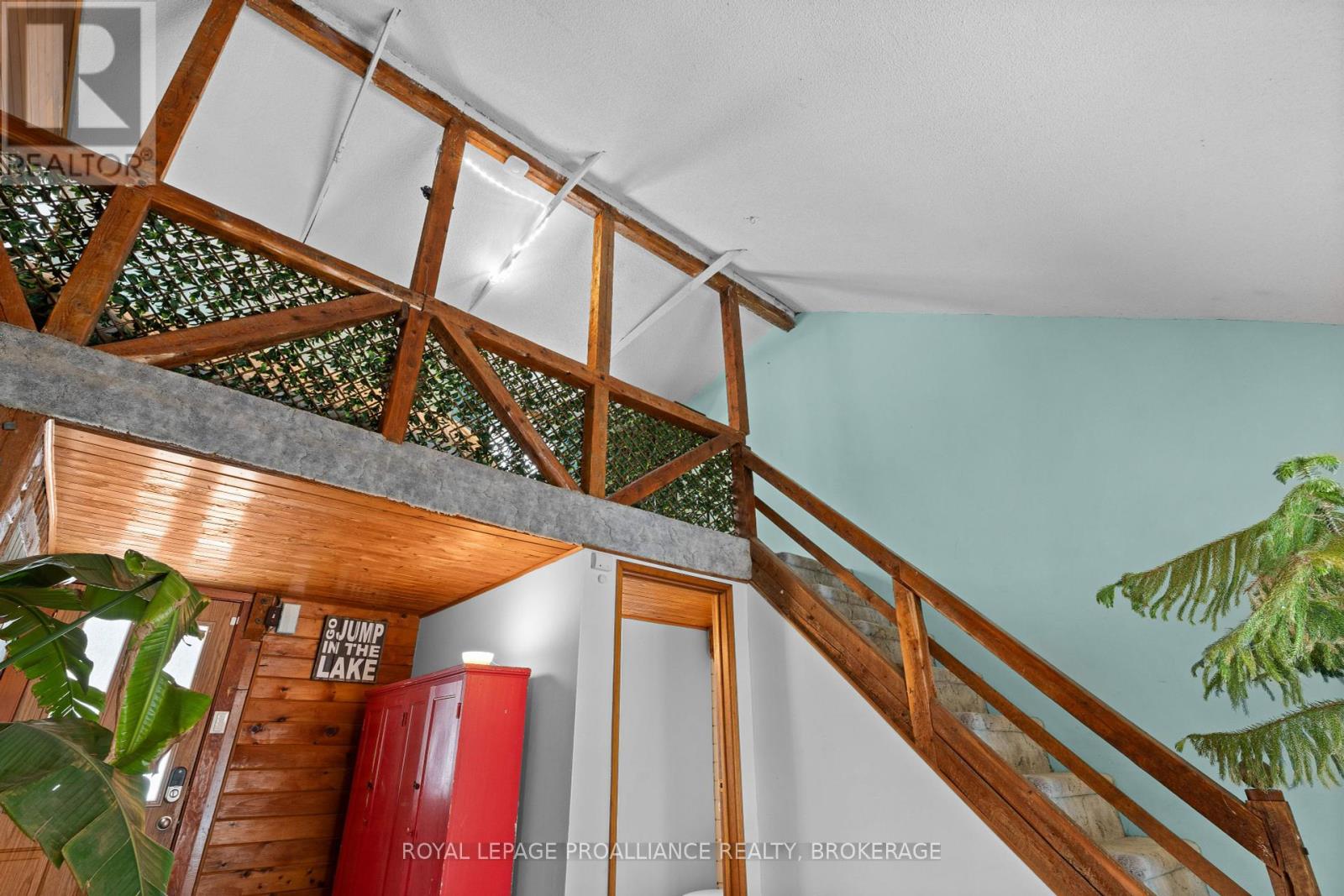 18 Hickory Lane, Frontenac, Ontario  K0H 2L0 - Photo 10 - X12113174