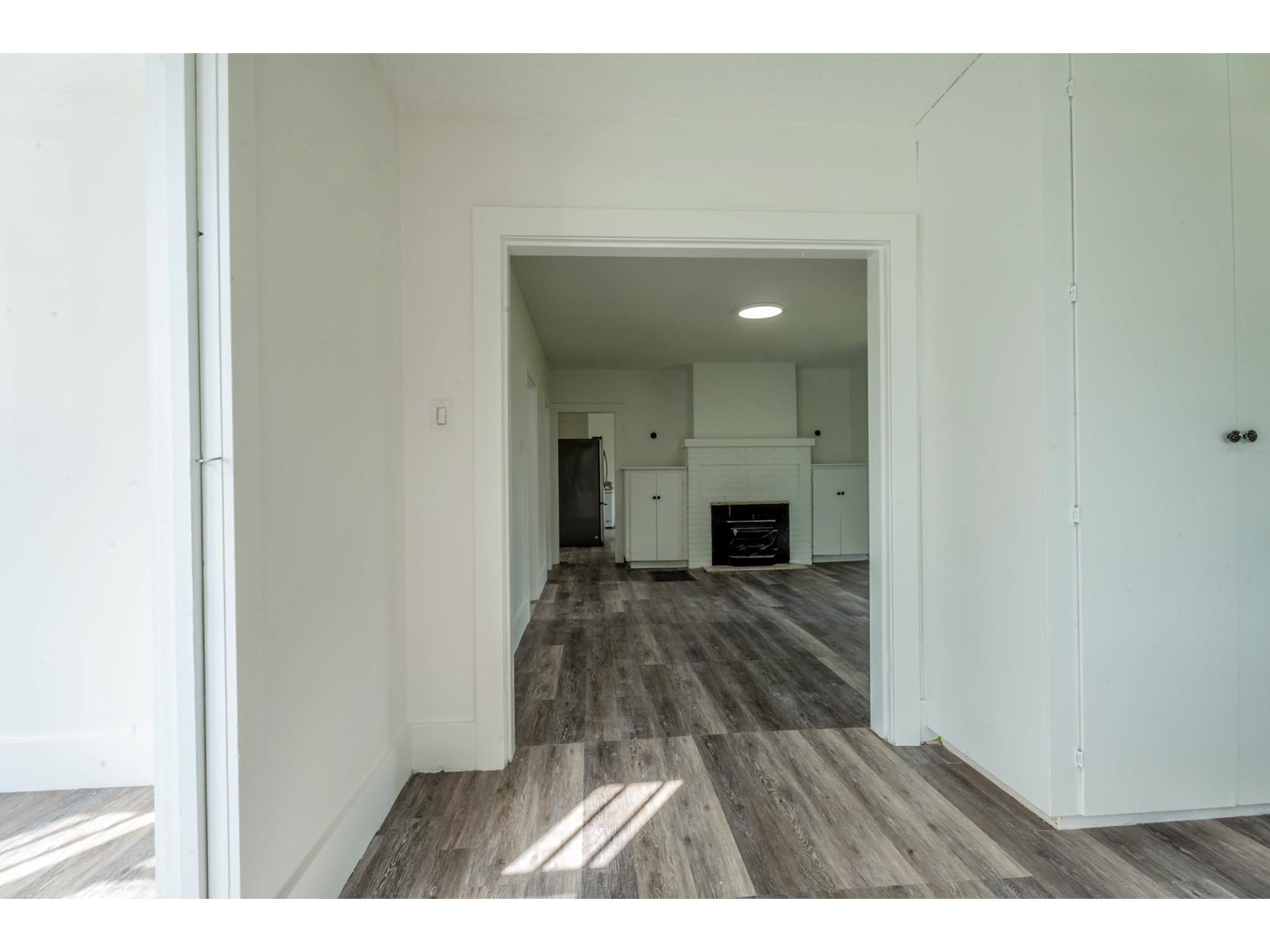 49215 Yale Road, East Chilliwack, Chilliwack, British Columbia  V4Z 0B2 - Photo 4 - R2995824