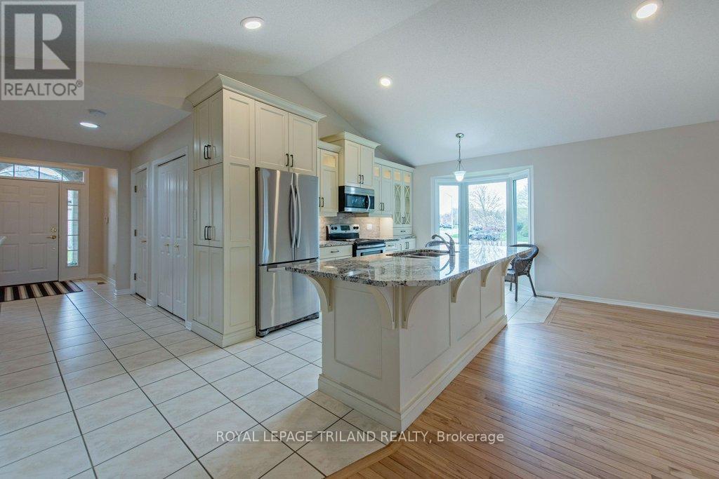 1 - 87 Donker Drive, St. Thomas, Ontario  N5P 4L2 - Photo 22 - X12113132