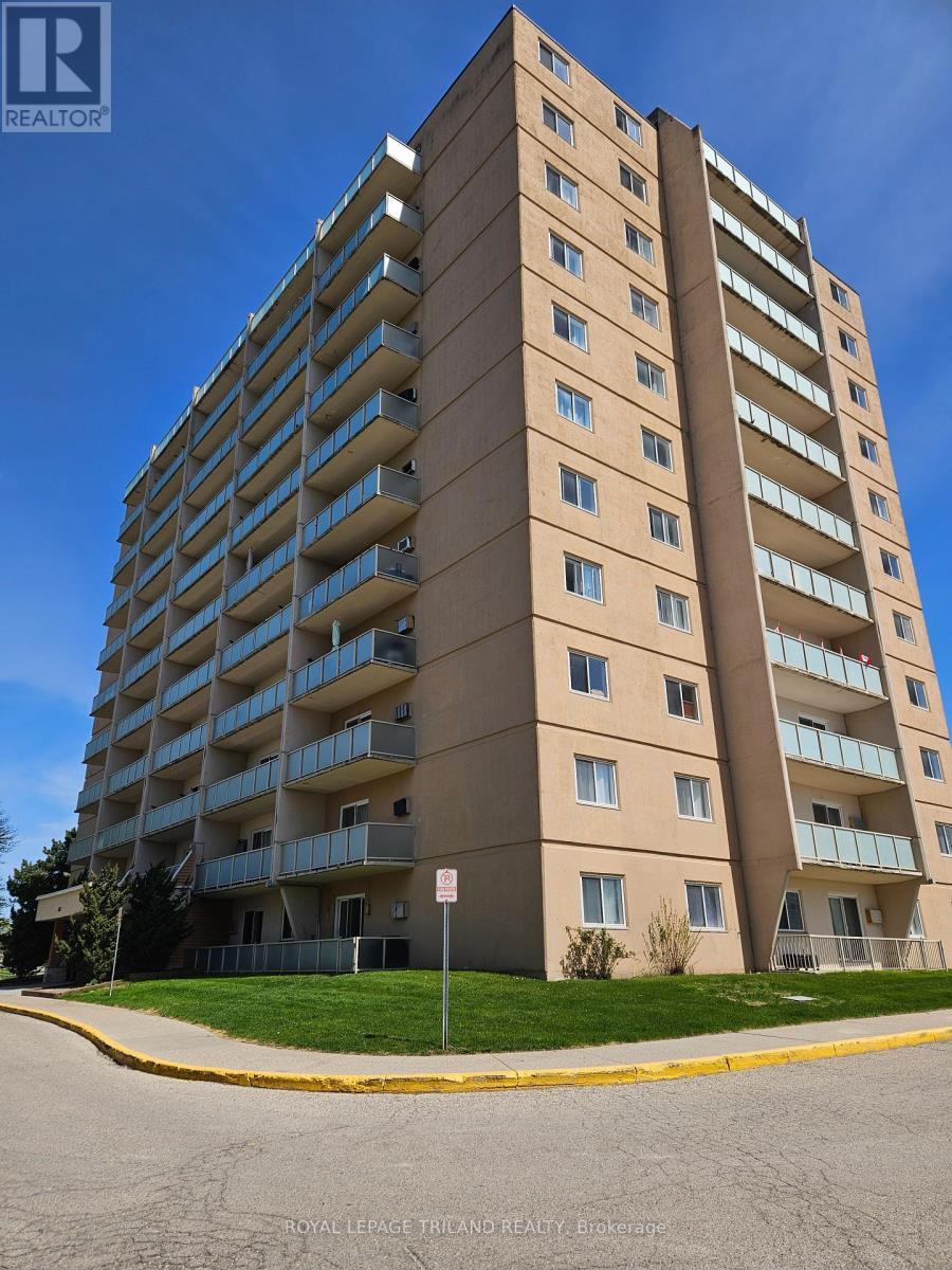 Property at 804 - 583 MORNINGTON AVENUE image 1
