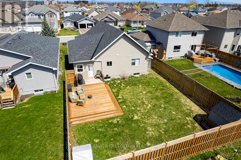 Property at 85 CARTER CRESCENT image 2