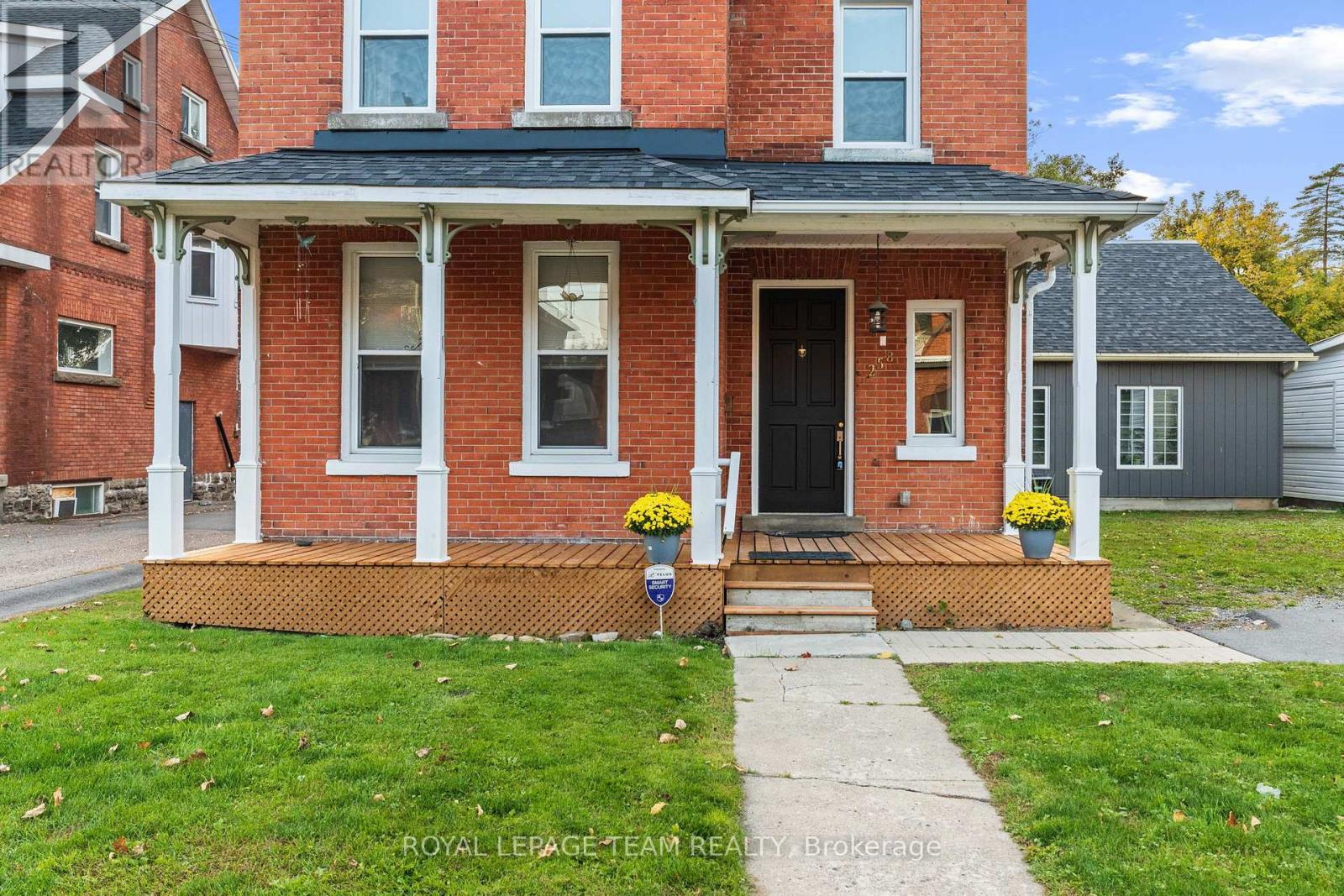 4 - 258 John Street N, Arnprior, Ontario  K7S 2P4 - Photo 5 - X12113196