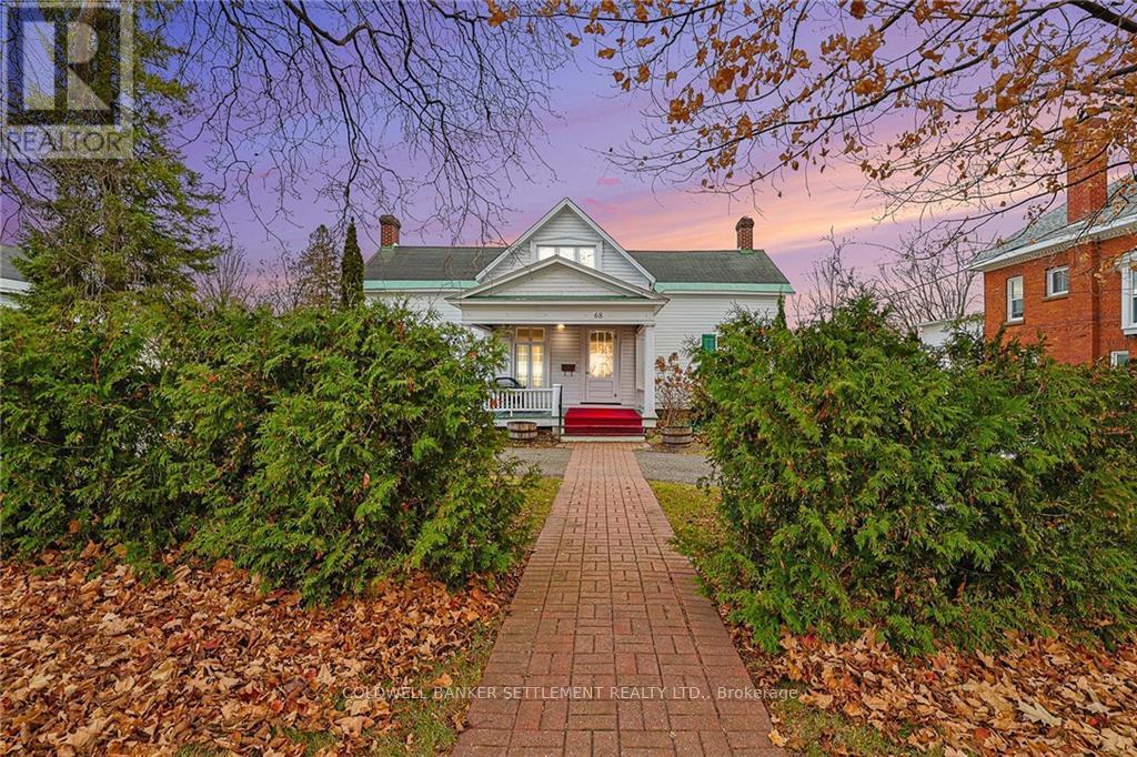 Property at 68 WILSON STREET W image 3