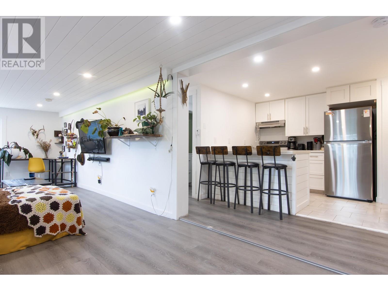 24 40157 Government Road, Squamish, British Columbia  V8B 0N7 - Photo 6 - R2996247