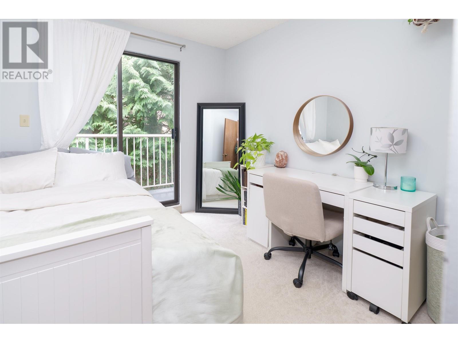 1261 Lansdowne Drive, Coquitlam, British Columbia  V3E 1S6 - Photo 18 - R2996258