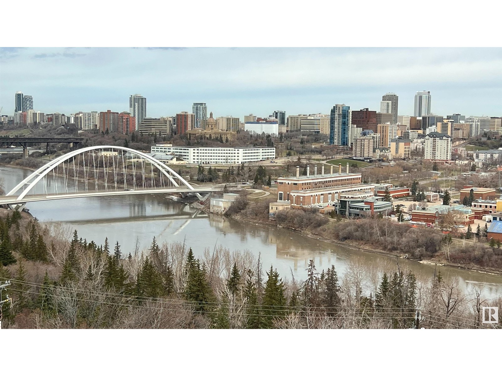 #908 10149 Saskatchewan Dr Nw Nw, Edmonton, Alberta  T6E 6B6 - Photo 3 - E4431918