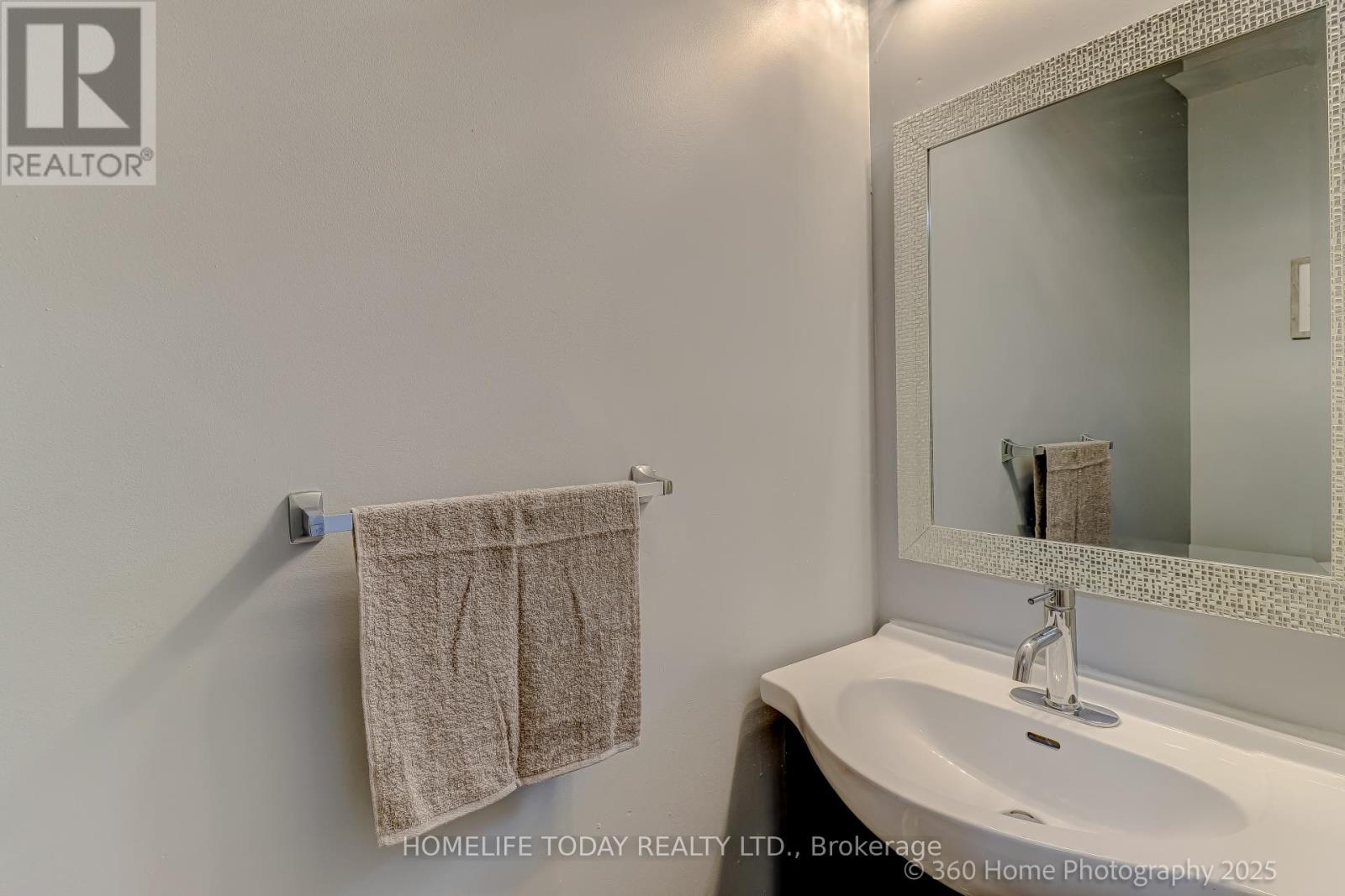 28 Longsword Drive, Toronto, Ontario  M1V 3A3 - Photo 20 - E12113173