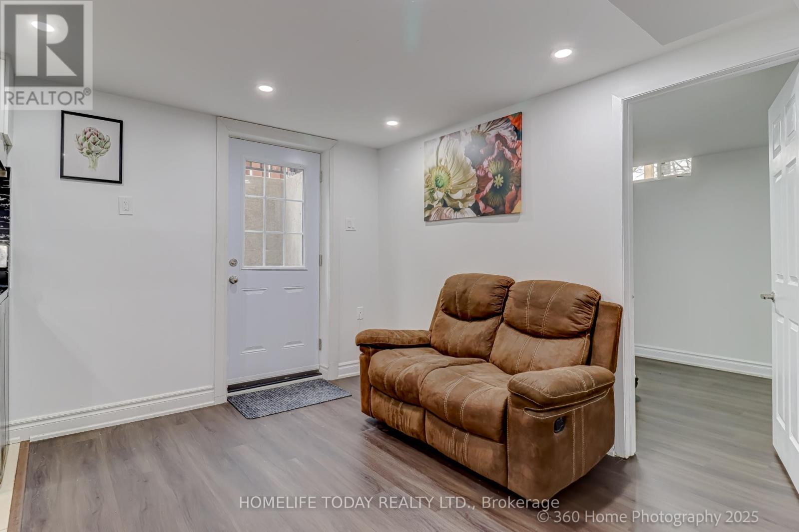 28 Longsword Drive, Toronto, Ontario  M1V 3A3 - Photo 22 - E12113173