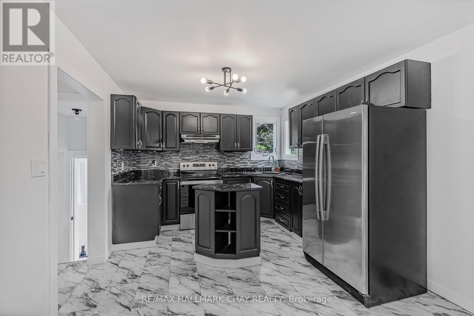 21726 Highway 48, East Gwillimbury, Ontario  L0G 1M0 - Photo 7 - N12113153