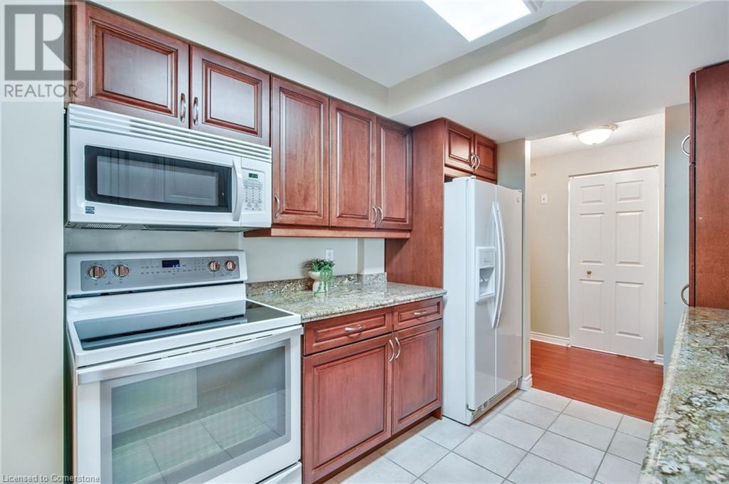 970 Golf Links Road Unit# 205, Ancaster, Ontario  L9K 1J8 - Photo 18 - 40717859