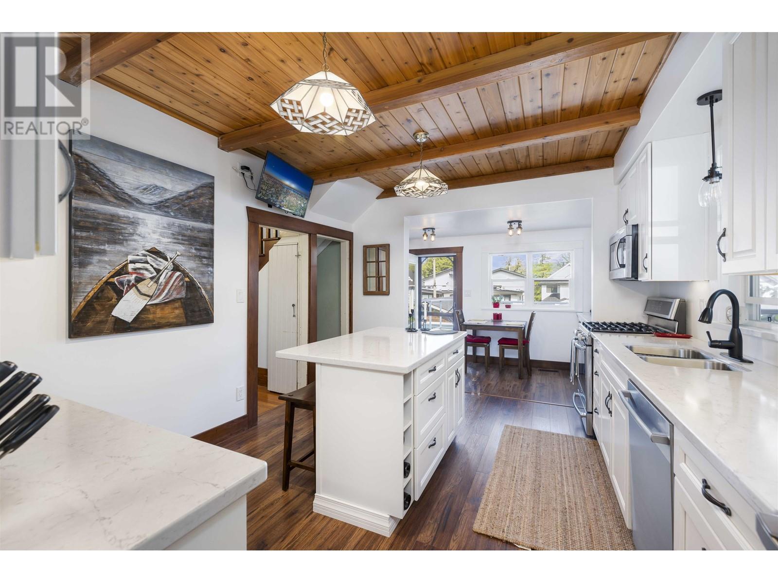 2714 Henry Street, Port Moody, British Columbia  V3H 2J9 - Photo 7 - R2981550