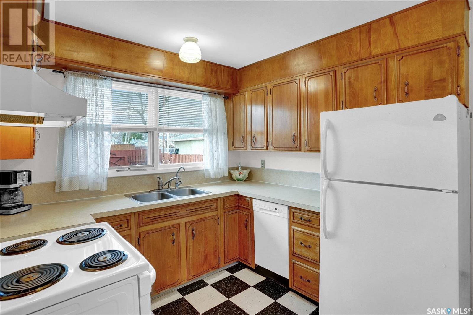 3311 Parliament Avenue, Regina, Saskatchewan  S4S 2M1 - Photo 7 - SK003985